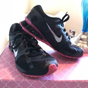 Nike Sneakers - pink and black